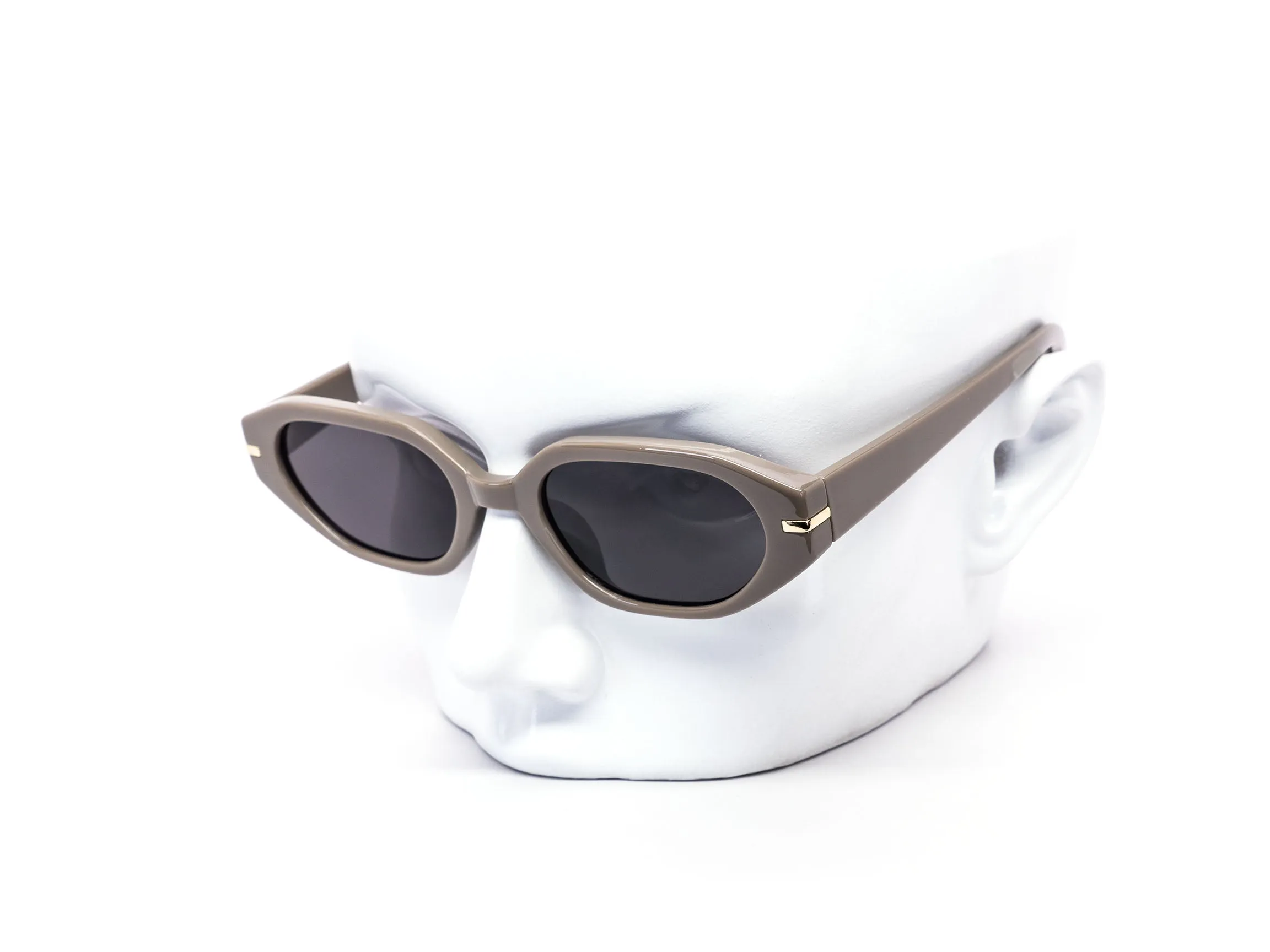 12 Pack: Chic Hexagonal Chunky Sophie Wholesale Sunglasses