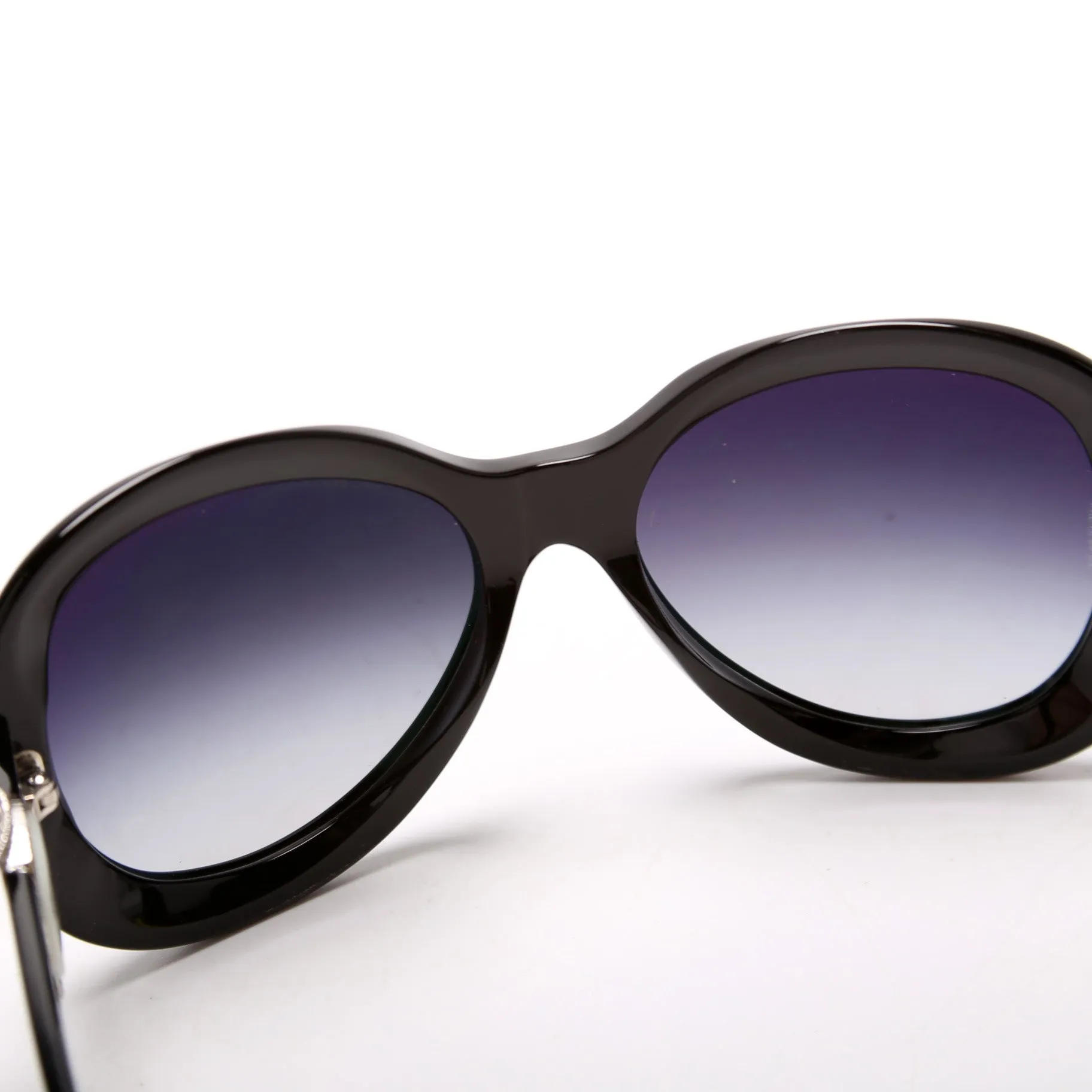 5193 B Button CC Sunglasses