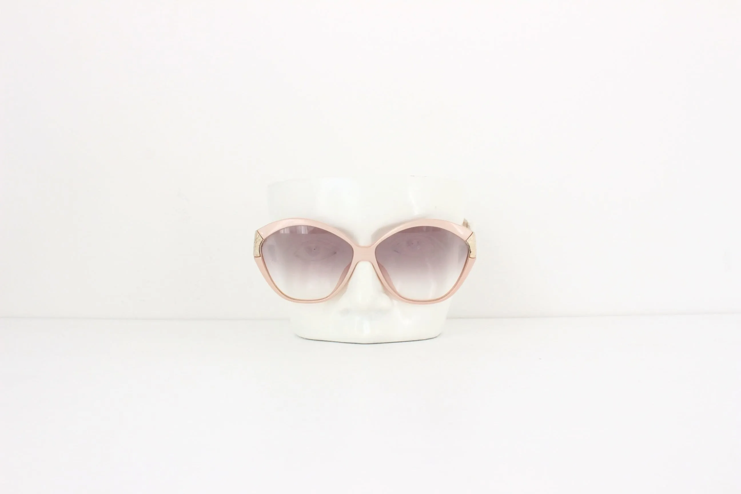 80s CHRISTIAN DIOR Pearlescent Pink Oversized Sunglasses
