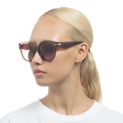 CAPACIOUS Sunglasses | Chocolate