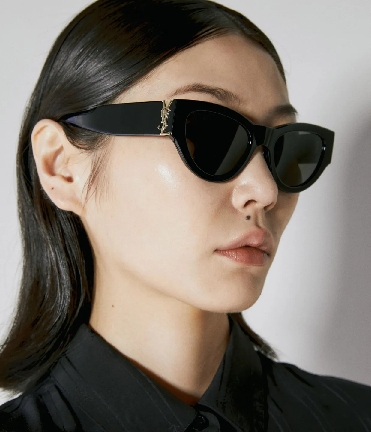 Cat-eye Monogram Sunglasses in Black