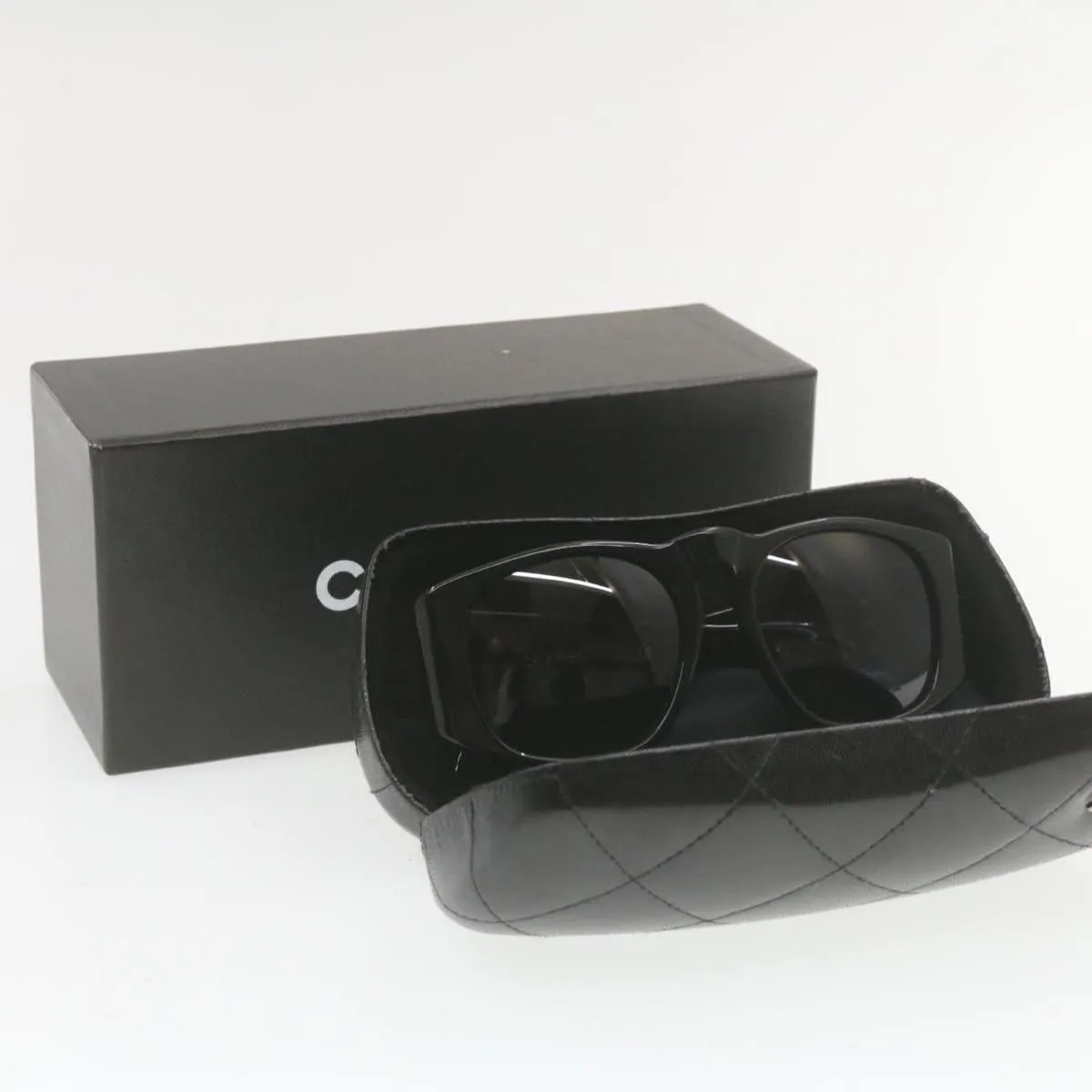 CHANEL Sunglasses Black CC Auth ar3537