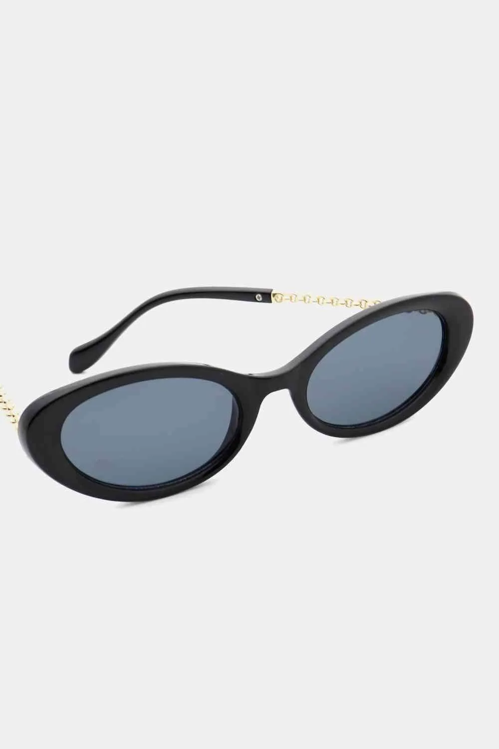 Chic Polycarbonate Cat-Eye Sunglasses with UV Protection