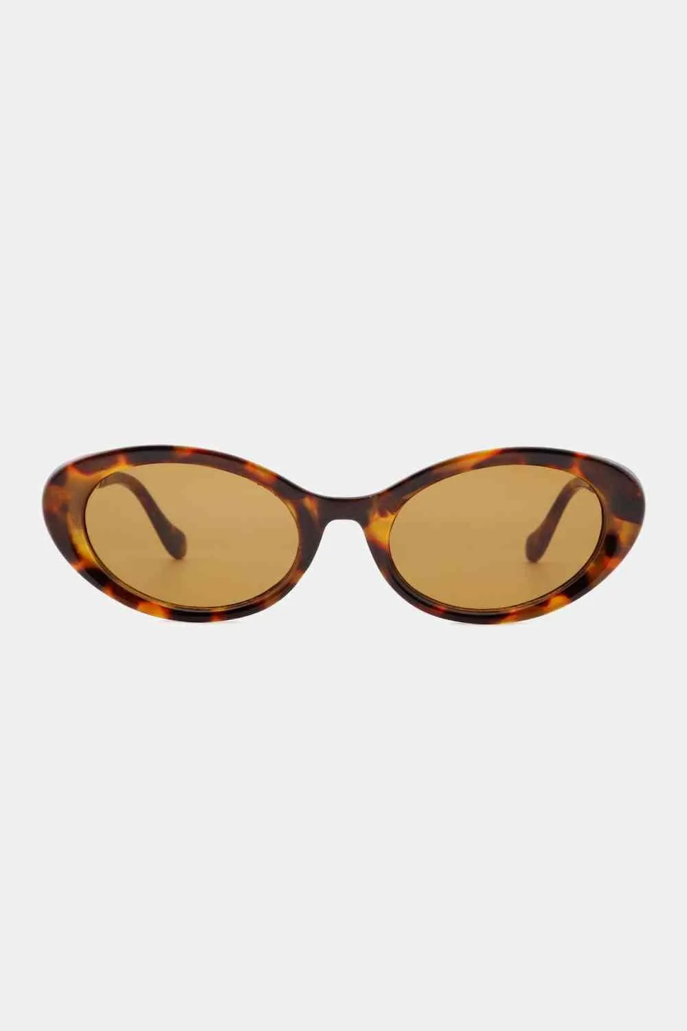 Chic Polycarbonate Cat-Eye Sunglasses with UV Protection