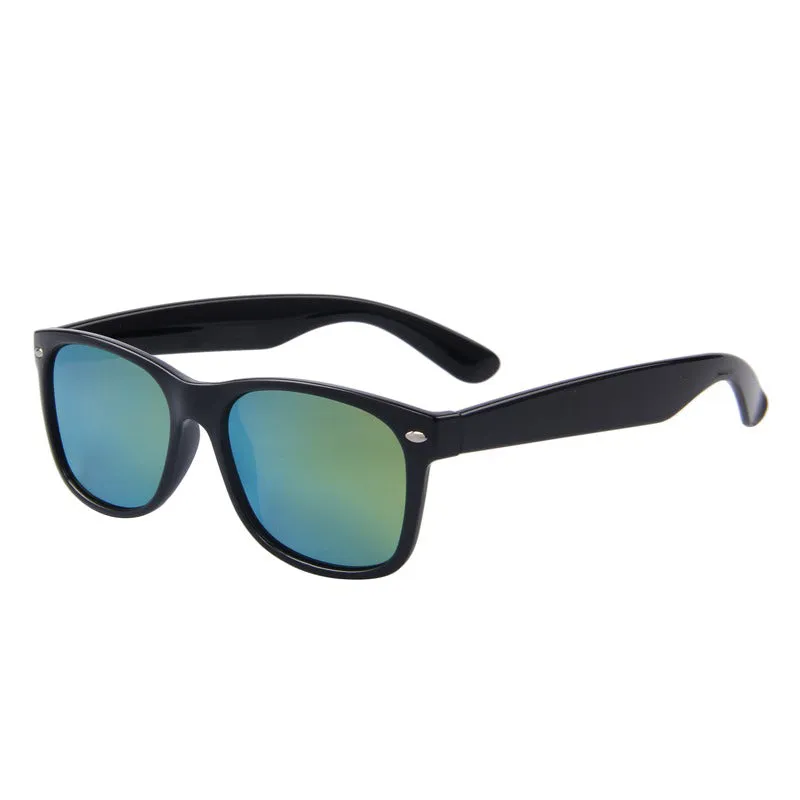 Classic Retro Polarized Sunglasses / UV400 Protection Rivet Shades
