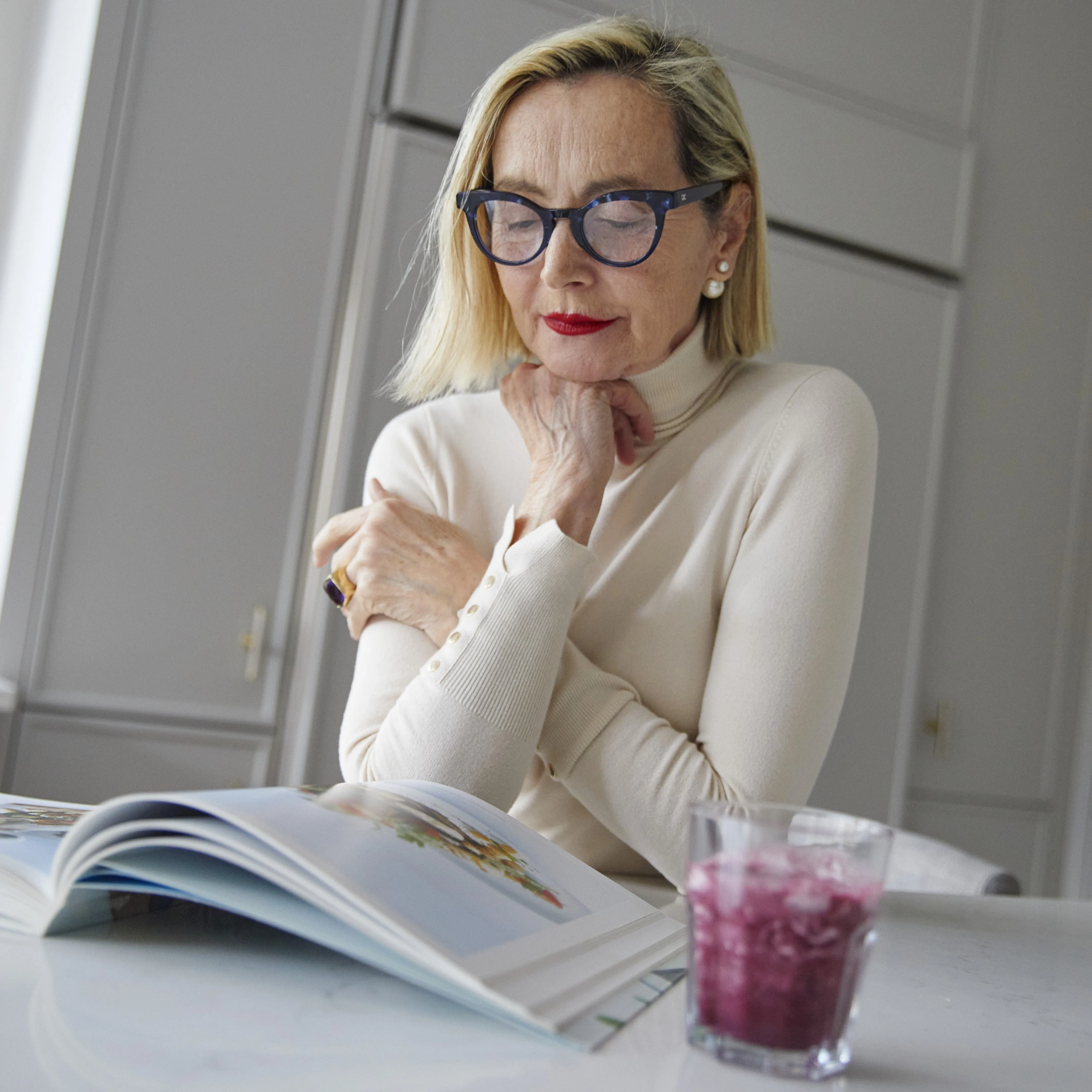 Céline Blue Light Tortoise & Cherry