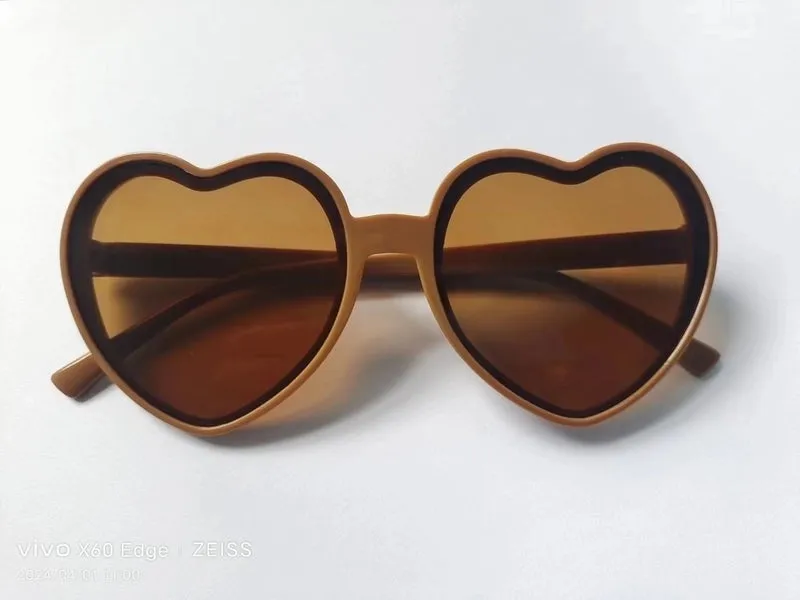Cute Sweet Simple Style Heart Shape Pc Wayfarer Full Frame Women's Sunglasses