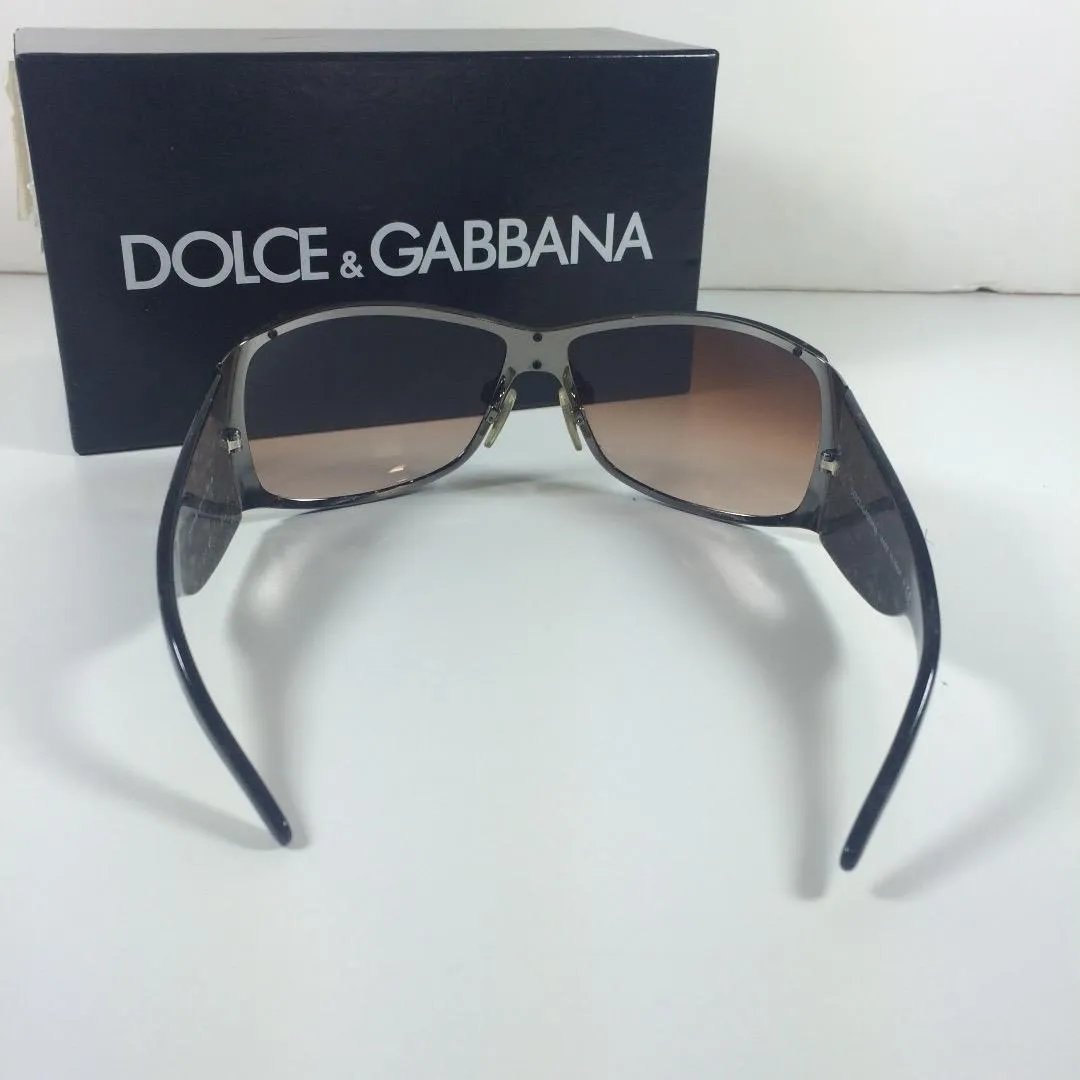 DOLCE & GABBANA Sunglasses with Hidden Frame and Marble Temples