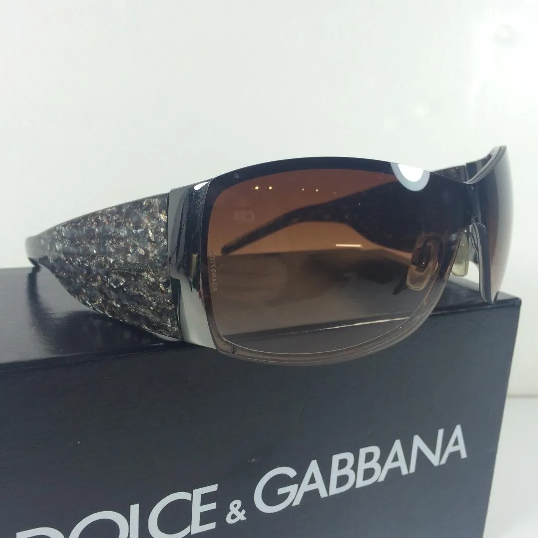 DOLCE & GABBANA Sunglasses with Hidden Frame and Marble Temples