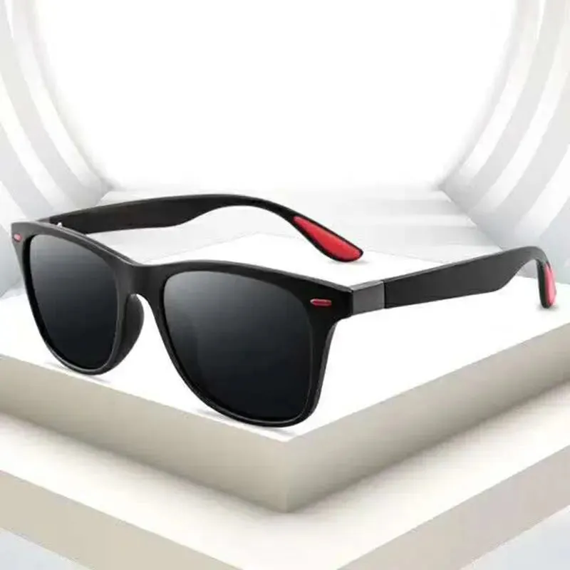 Fashion Classic Polarized Square Sunglasses UV400 for All