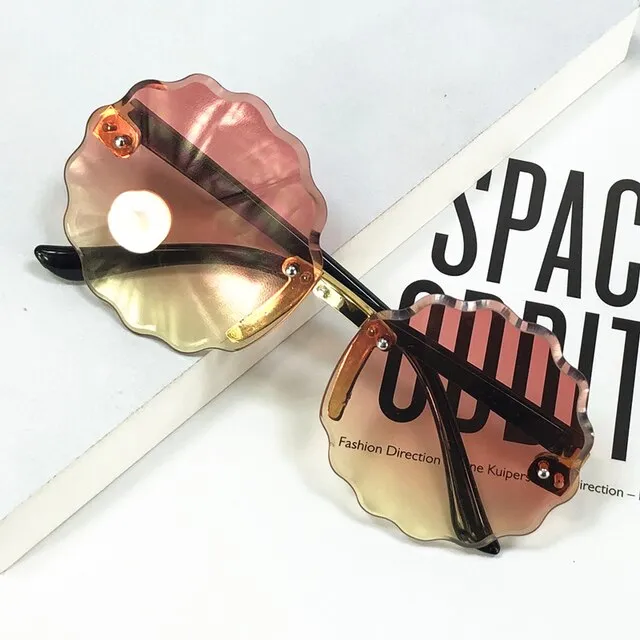 Flower Round  Dual Golden Shade Sun Glasses 9208