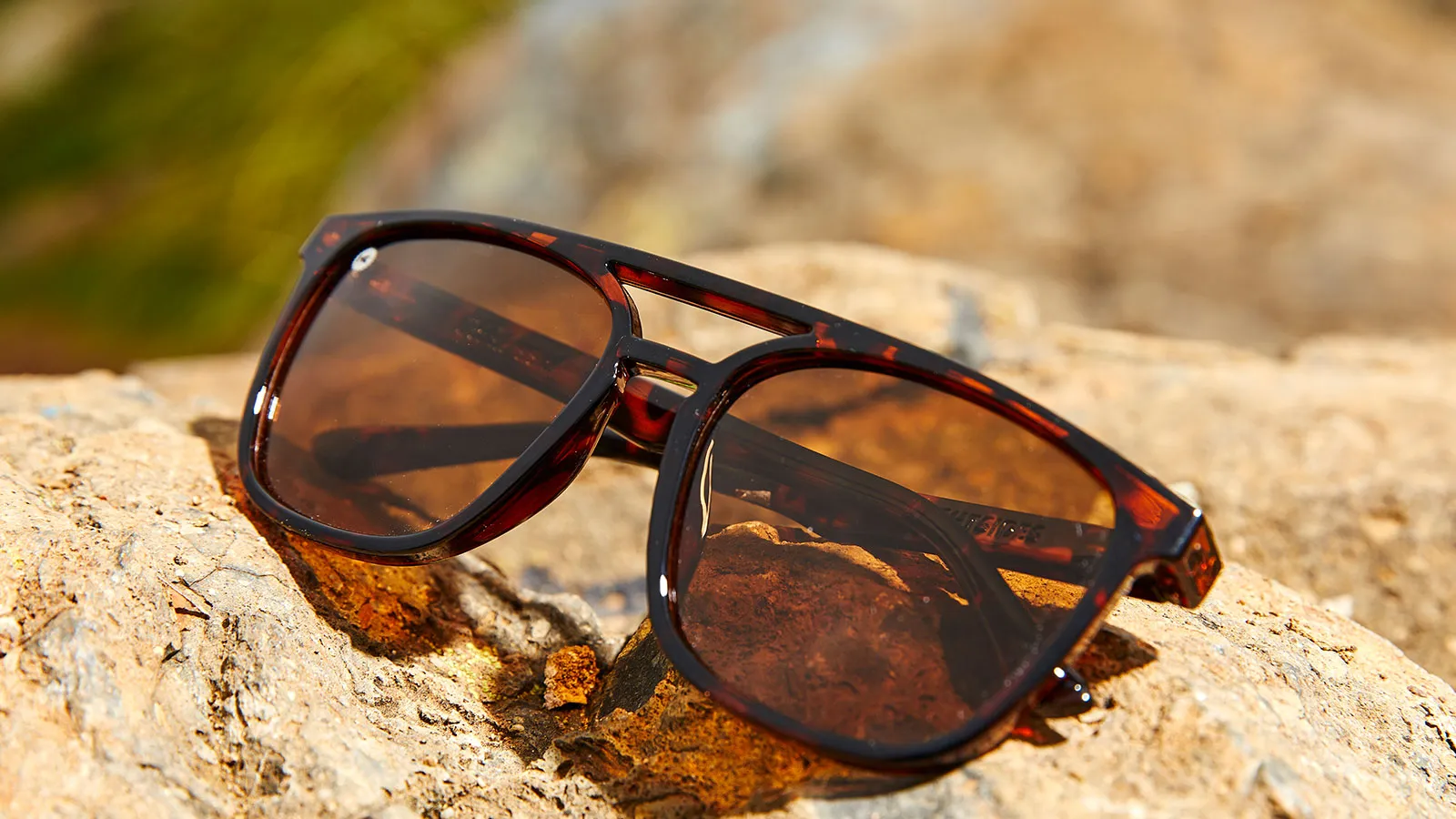 Glossy Tortoise Shell / Amber Brightsides