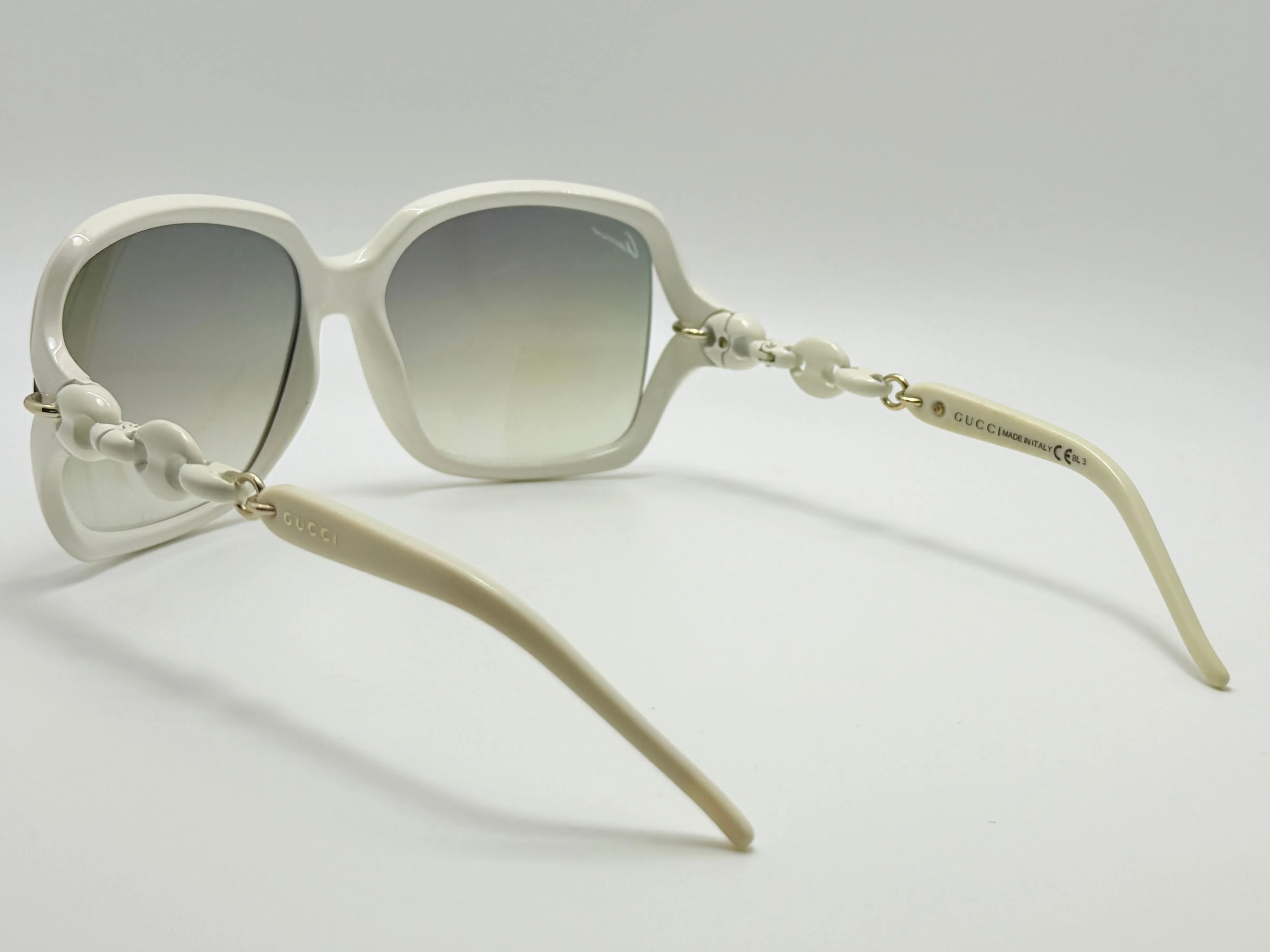 Gucci GG 3584/S Women’s Designer Sunglasses Ivory 59mm Oversized Gradient Lenses