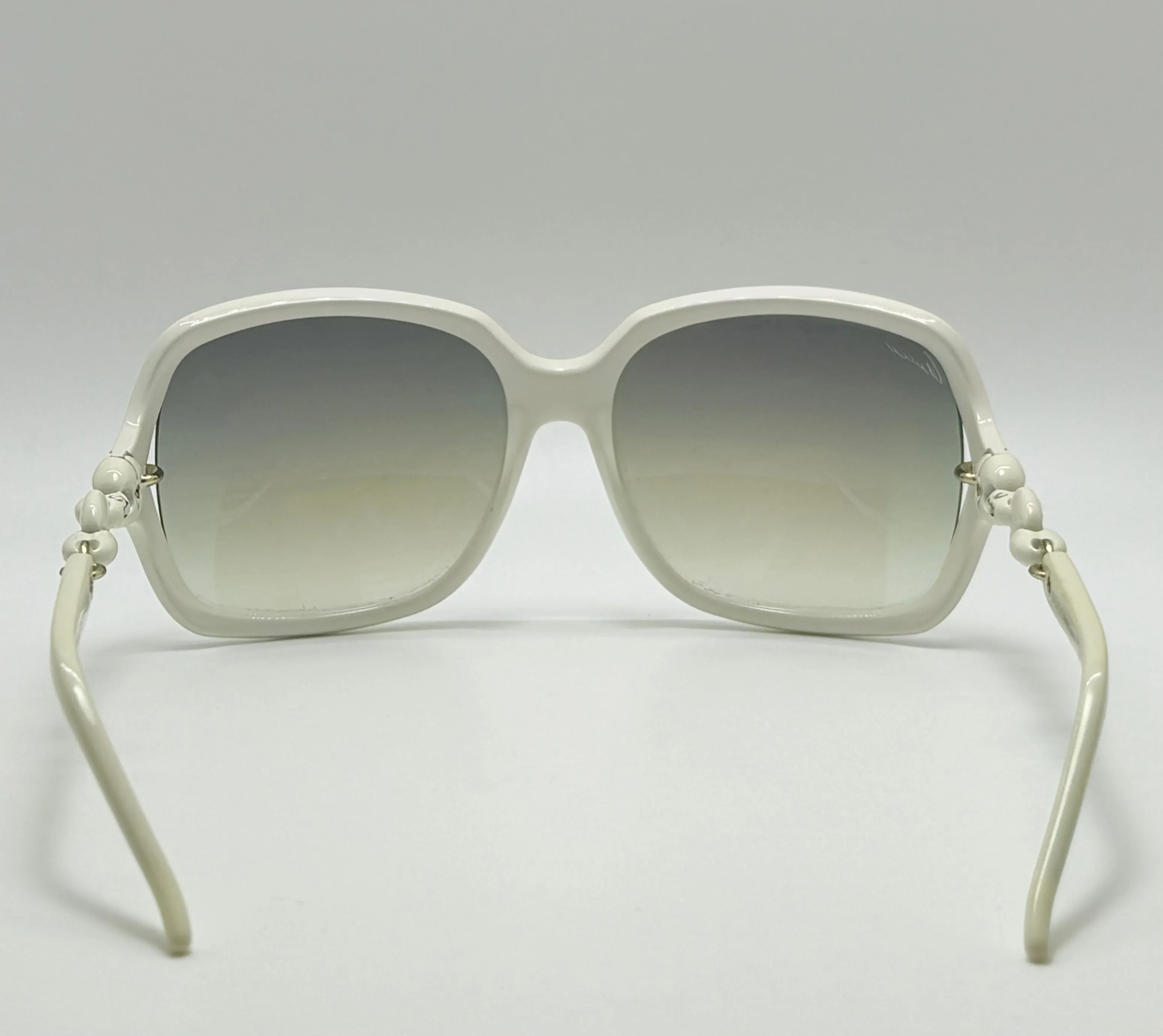 Gucci GG 3584/S Women’s Designer Sunglasses Ivory 59mm Oversized Gradient Lenses