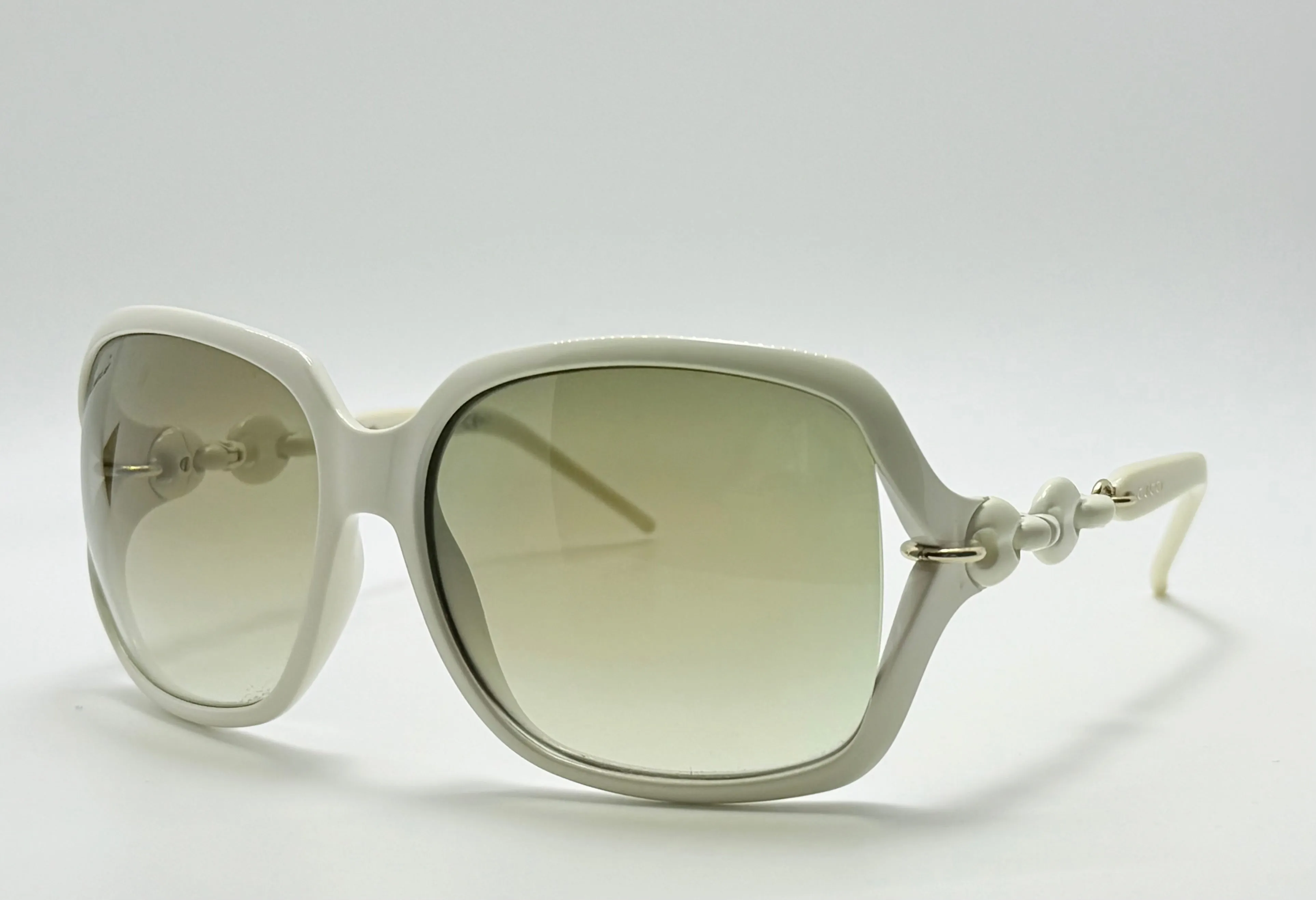 Gucci GG 3584/S Women’s Designer Sunglasses Ivory 59mm Oversized Gradient Lenses