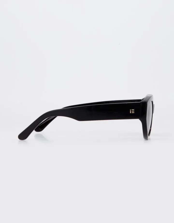 Isle Of Eden Felina Black