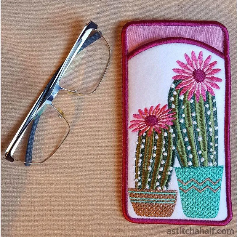 ITH Flowering Succulent Eyeglass Case