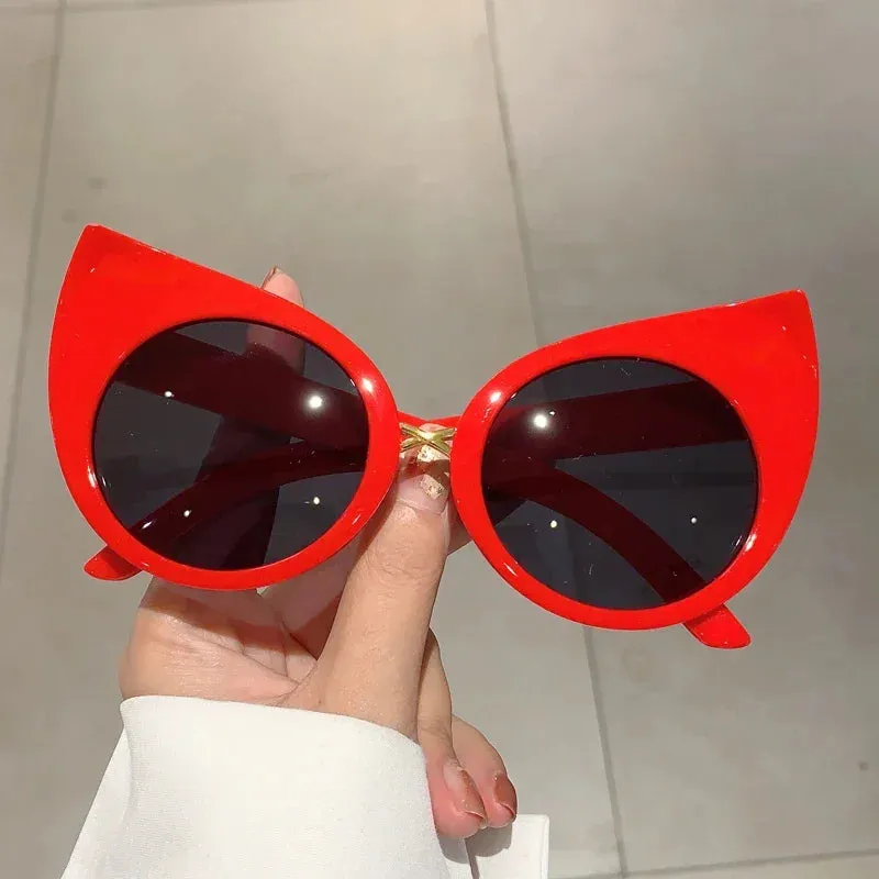 KAMMPT Oversized Cat Eye Women Sunglasses