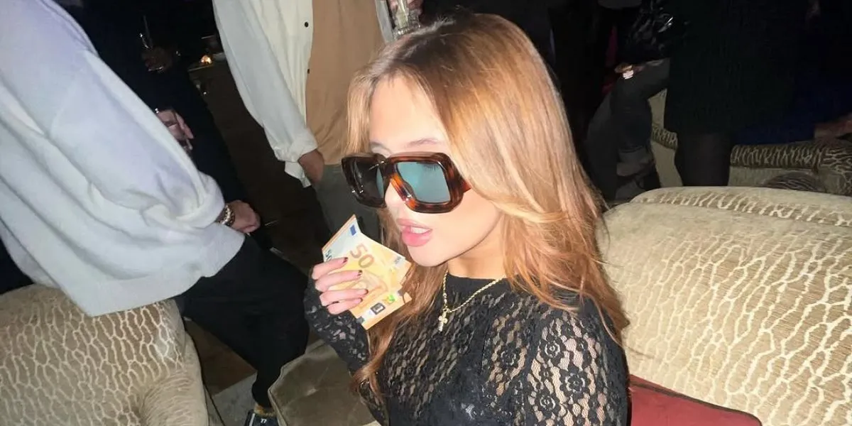 Loewe x Paula's Ibiza LW40064U 53V - As Seen On Mimi Webb