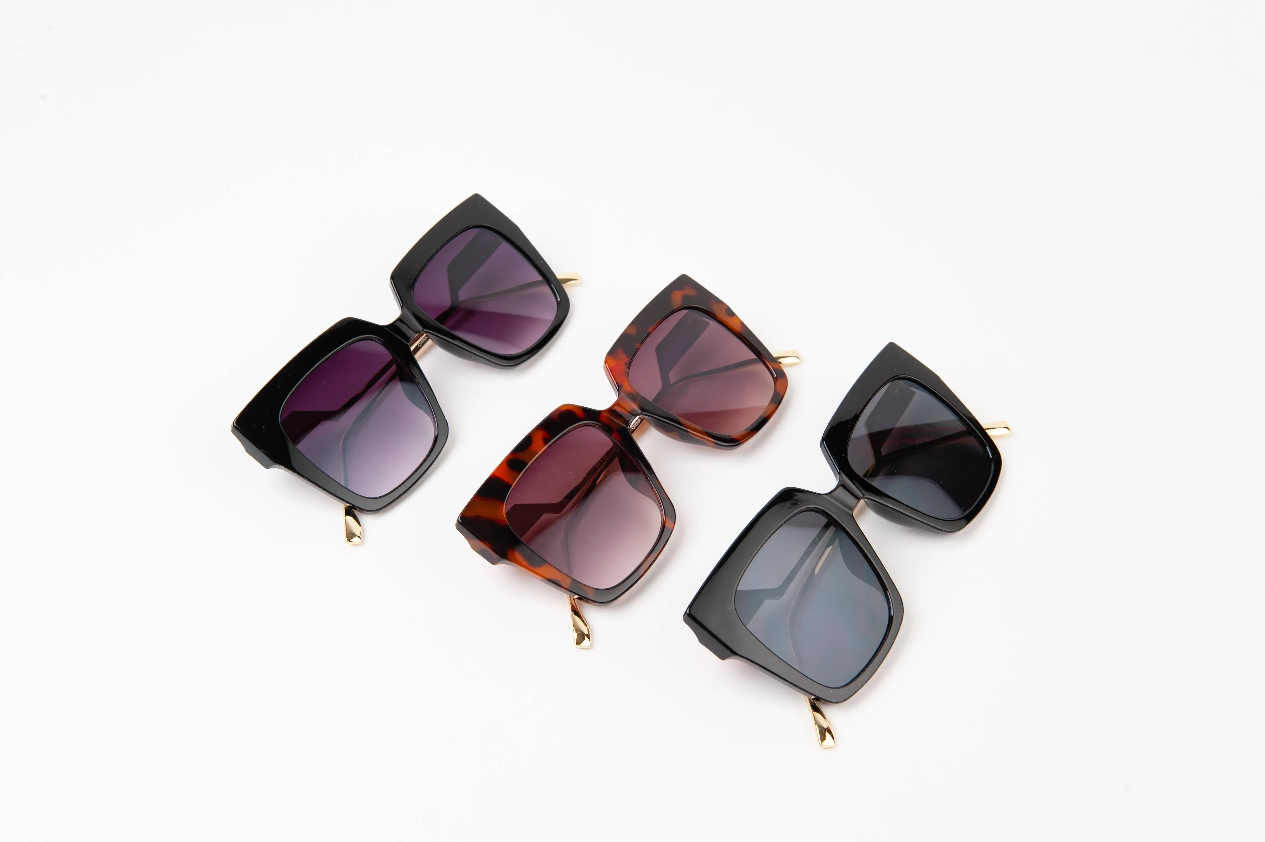 LUCCA SUNNIES