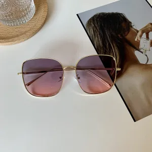 Metal Frame Sunglasses with PC Lenses Timeless Style & Superior Clarity