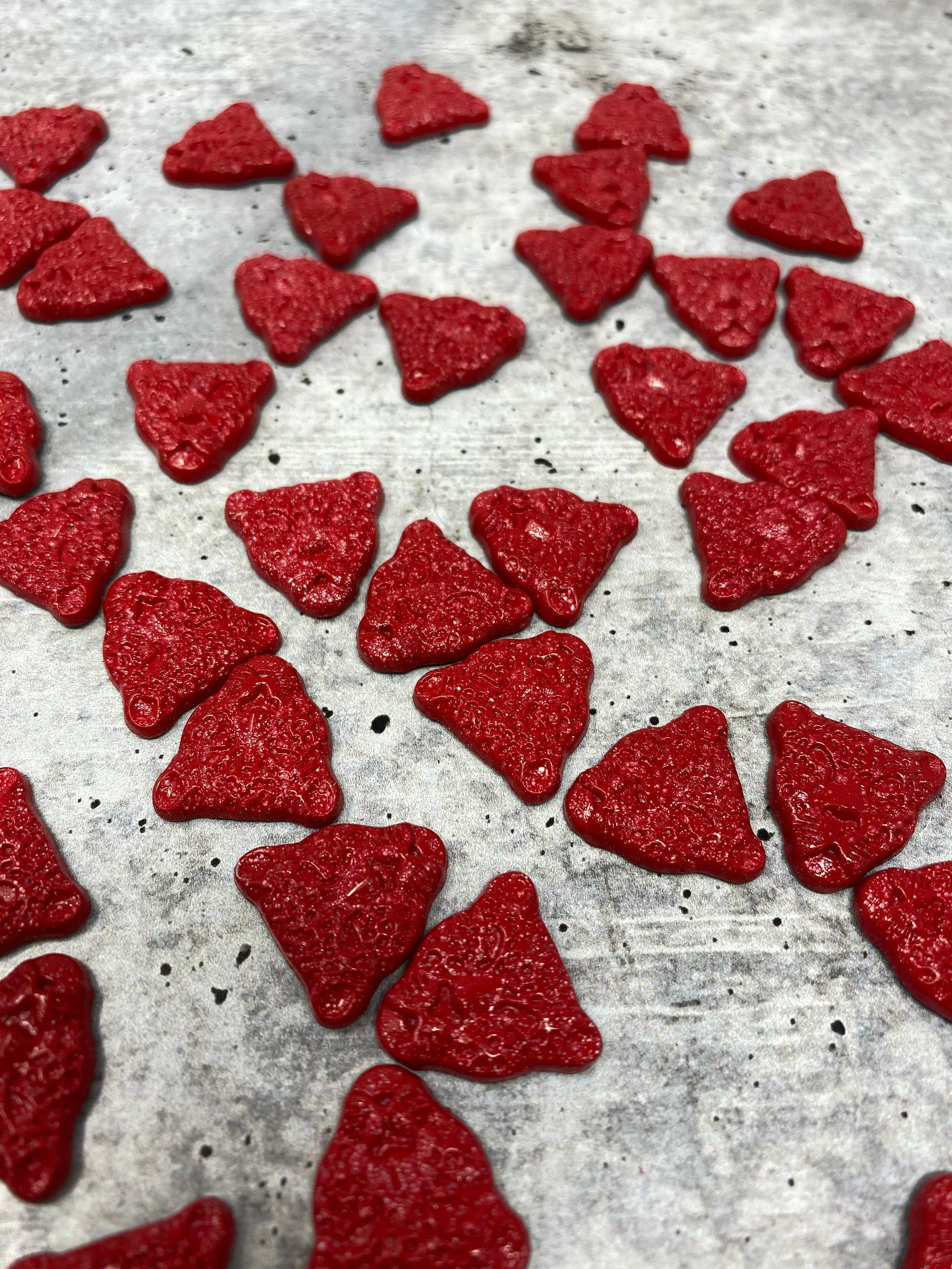 NEW, Hotfix Panther Studs, 100 Pcs, 18mm (Large) RED, Great for Denim, Sweaters, Camo Jackets, Belts, Bags, Shoes, Crafts,  MORE!