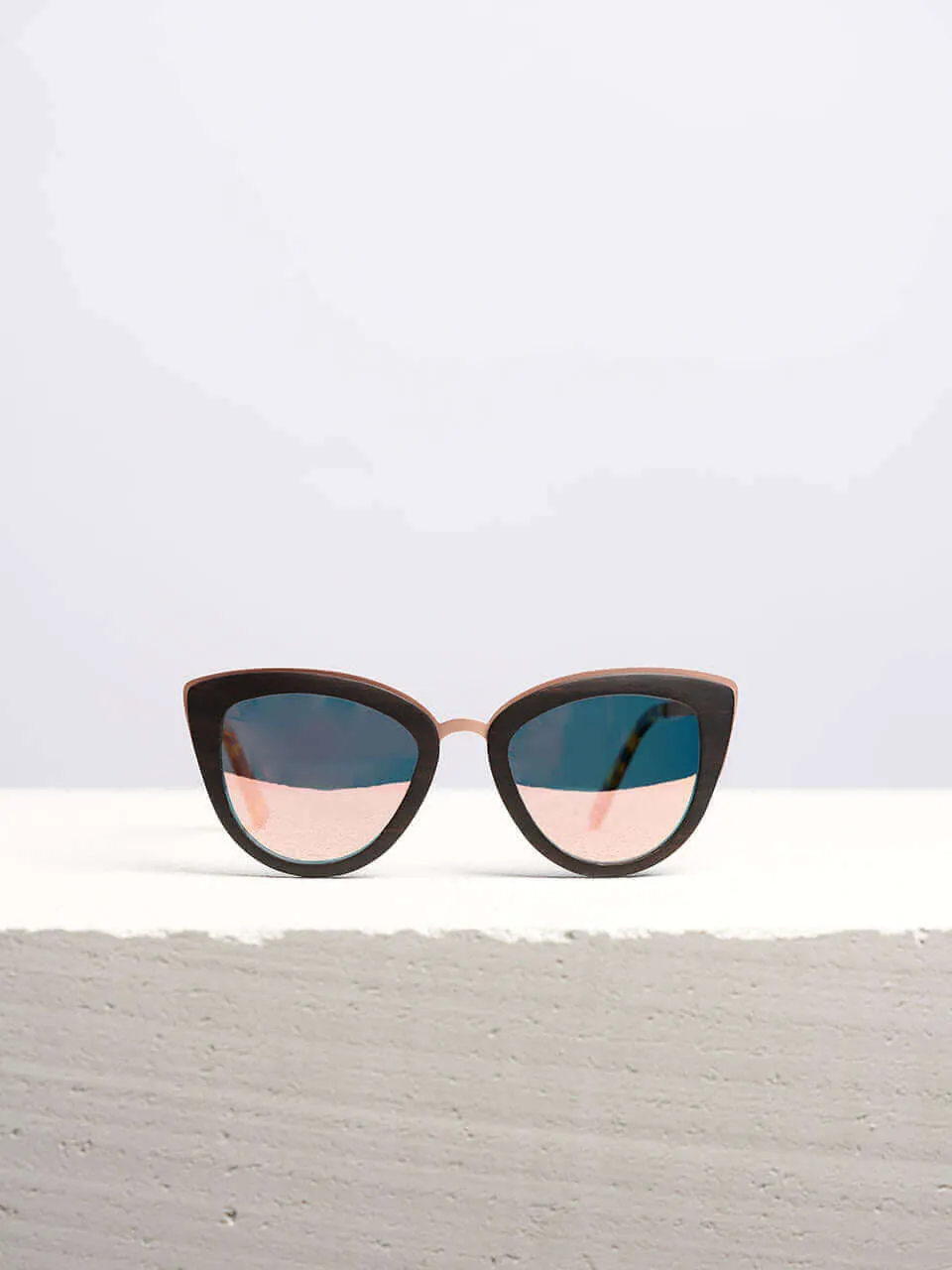 New York Fling - Wooden Sunglasses for Women