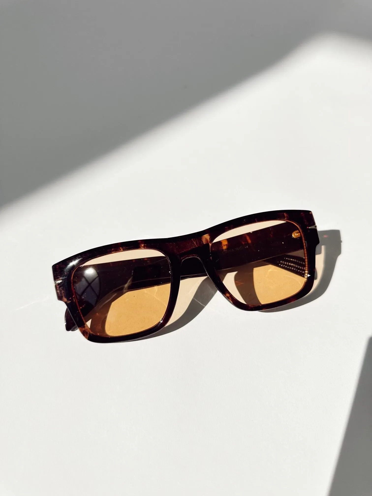 Nova Sunnies