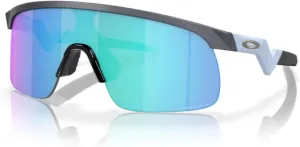 Oakley Kids Resistor OJ9010 Shield Junior Sunglasses for Boys   BUNDLE Accessory Leash   Designer iWear Kit