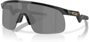 Oakley Kids Resistor OJ9010 Shield Junior Sunglasses for Boys   BUNDLE Accessory Leash   Designer iWear Kit