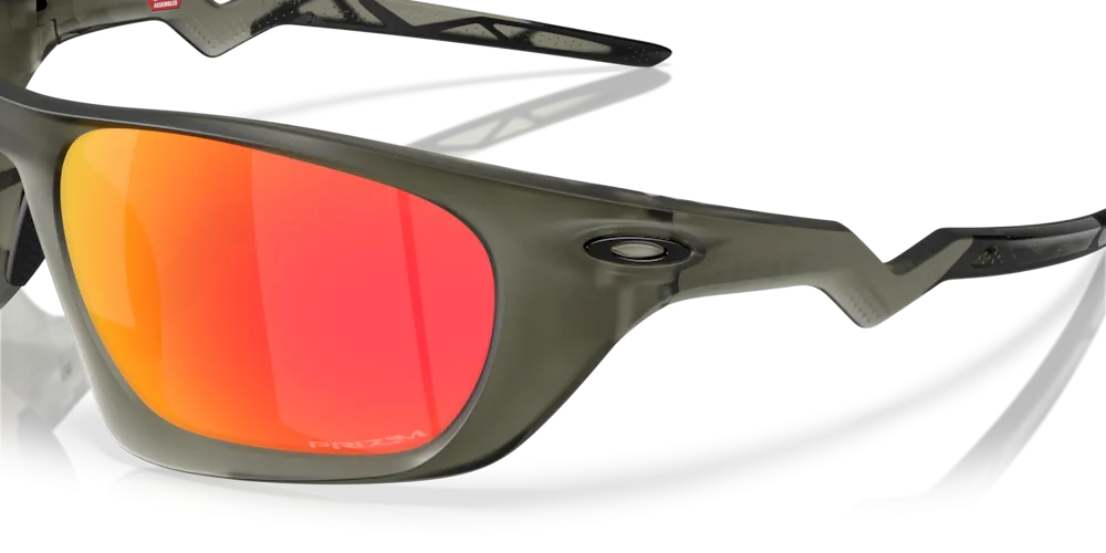 Oakley Lateralis