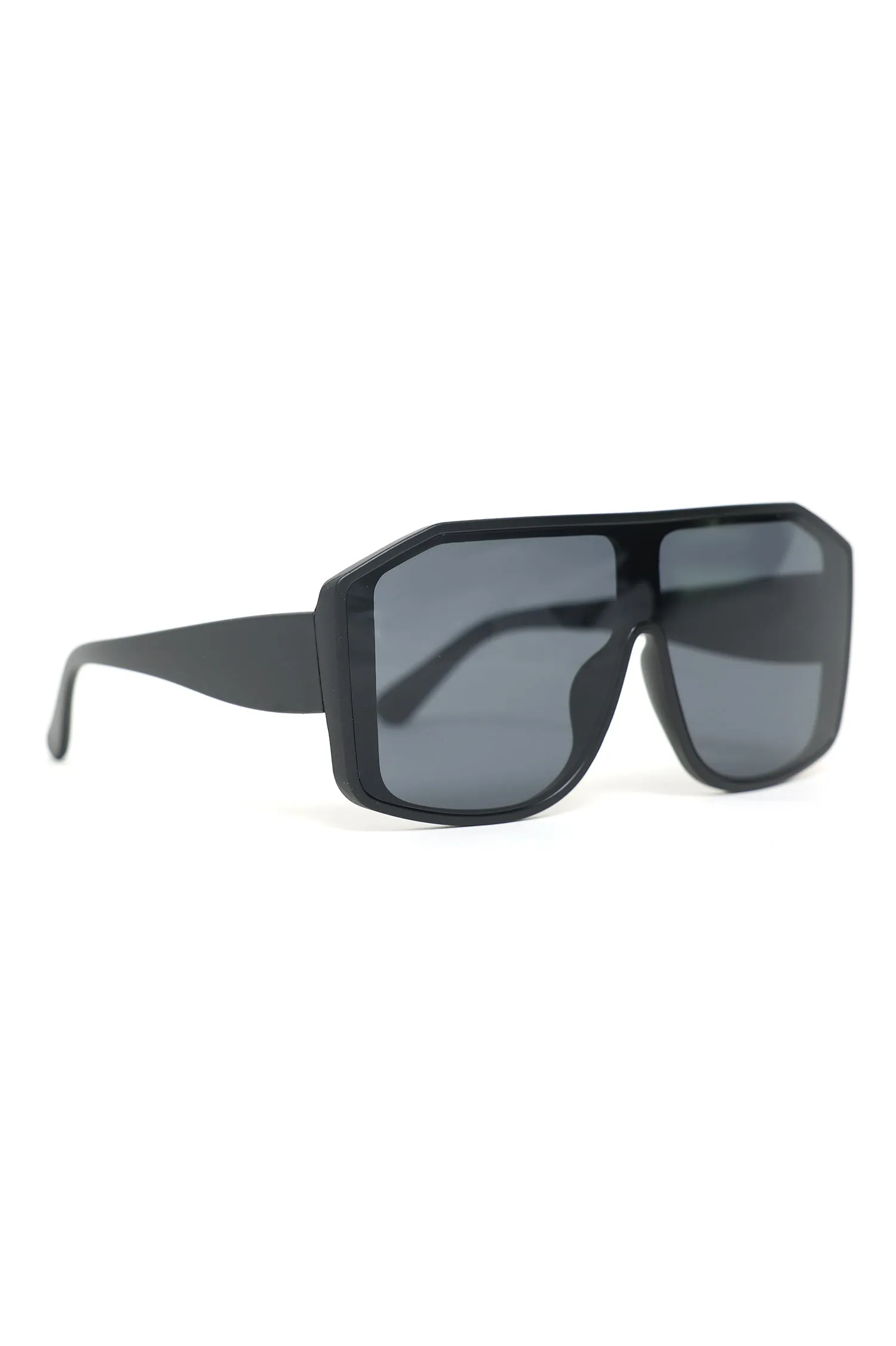 OVERSIZE FUTURISTIC SHIELD SUNGLASSES-BLACK