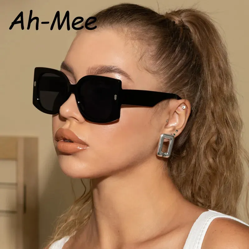 Oversized Cycling Square Sunglasses Women Fashion Retro Gradient Sun Glasses Men Black Big Frame Rivet Eyeglasses Vintage UV400