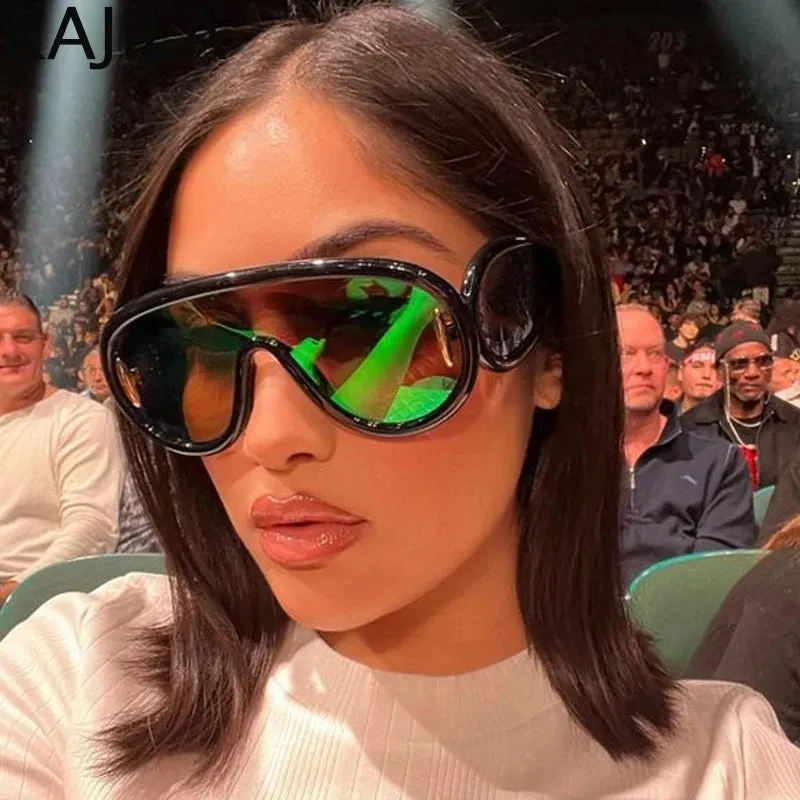 Oversized Wave Mask One-Piece Sunglasses for Women Y2K Style