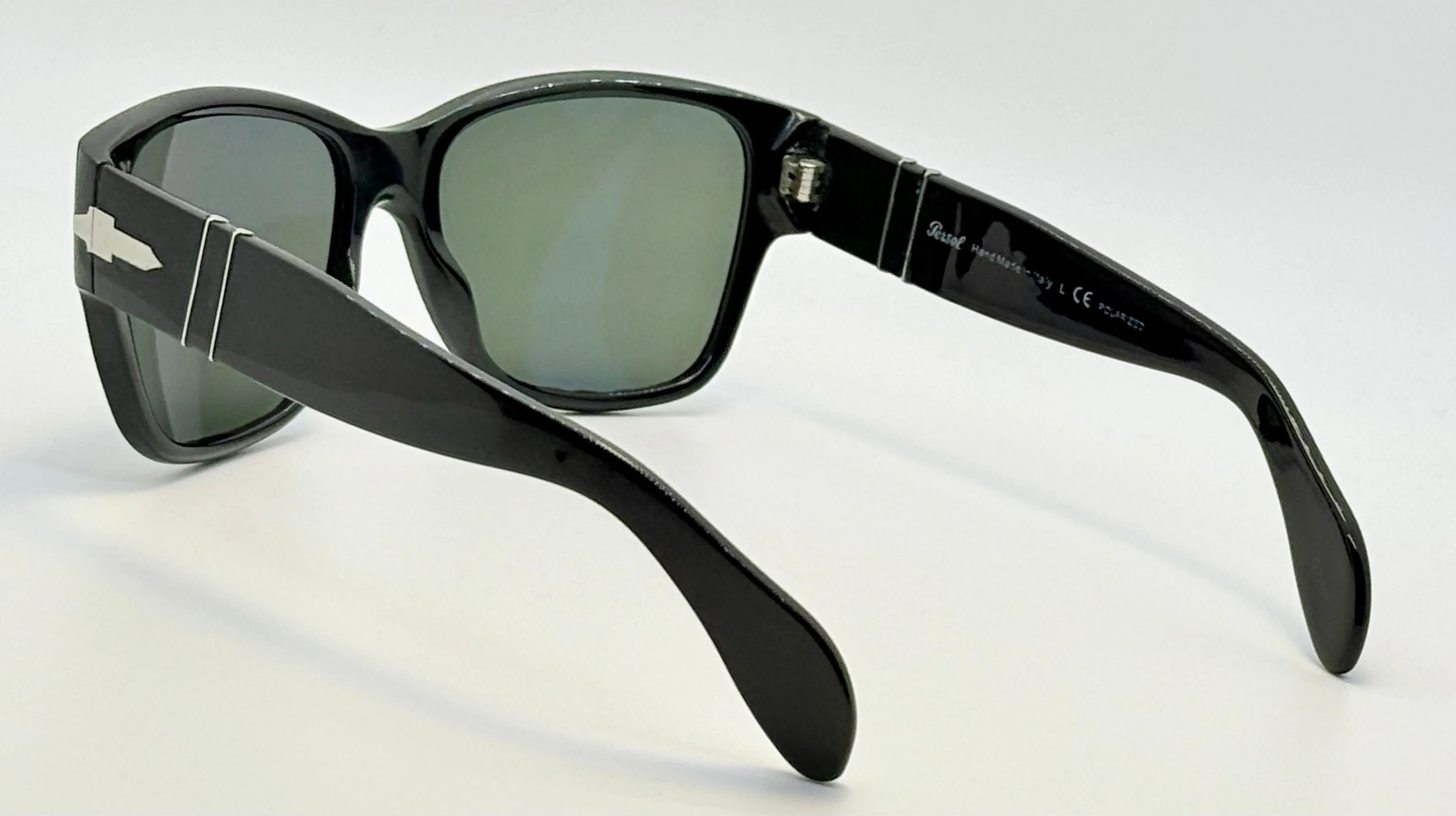 Persol 2942-S 95/58 Polarized Sunglasses – Glass Lenses - Handmade in Italy – Discontinued Model