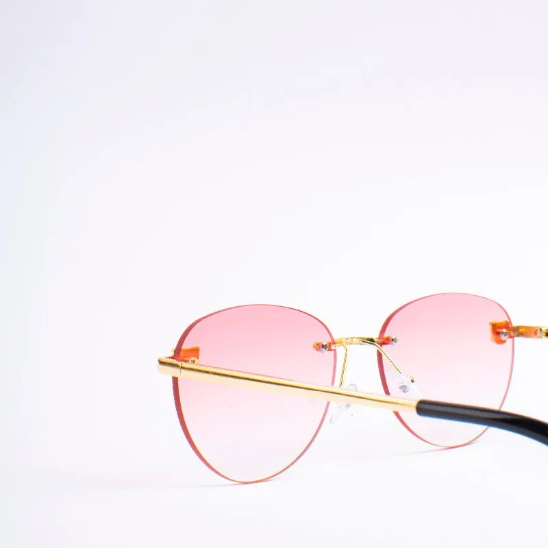 Playful Glare Sunglass