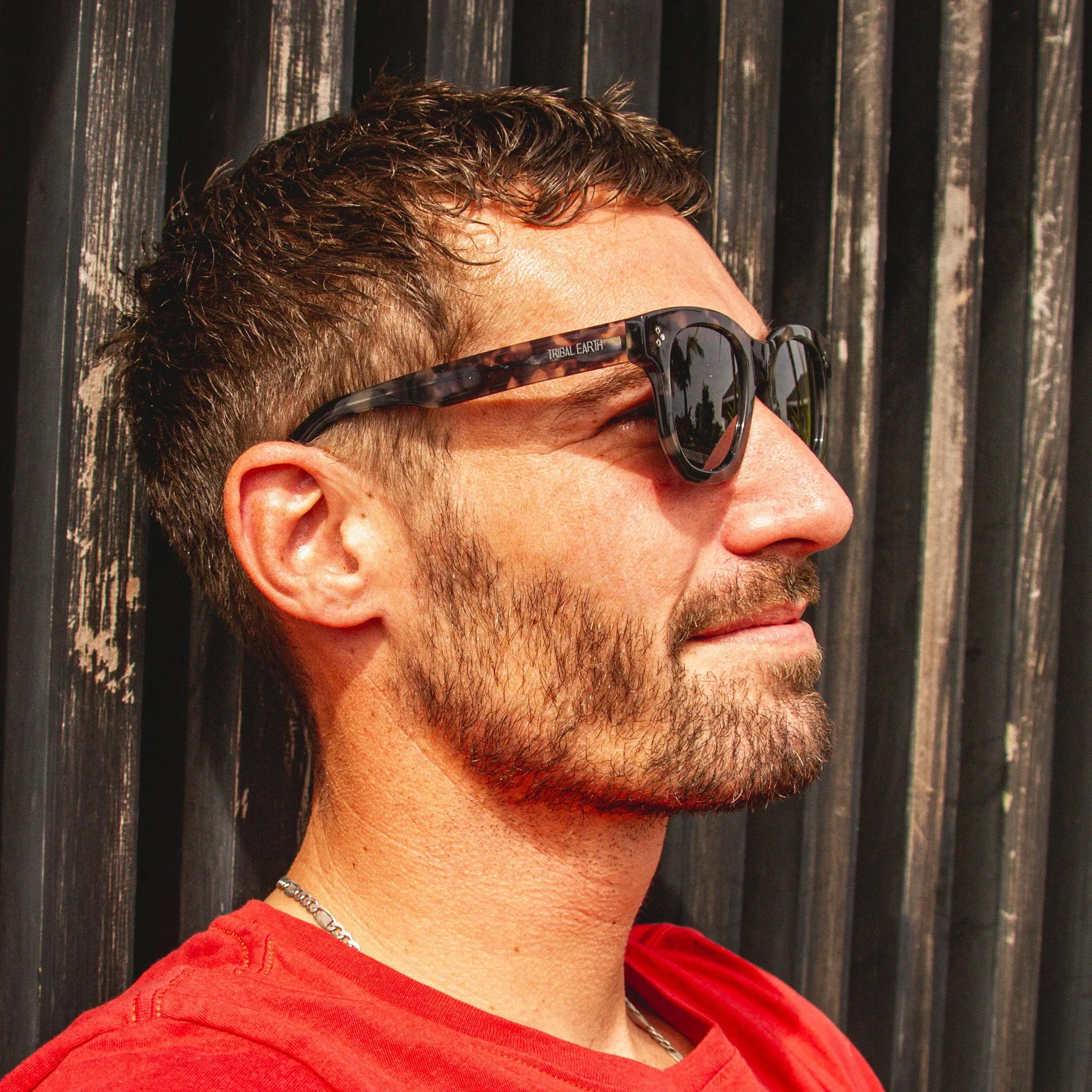 Polarised Sunglasses for Men and Women - Lotus