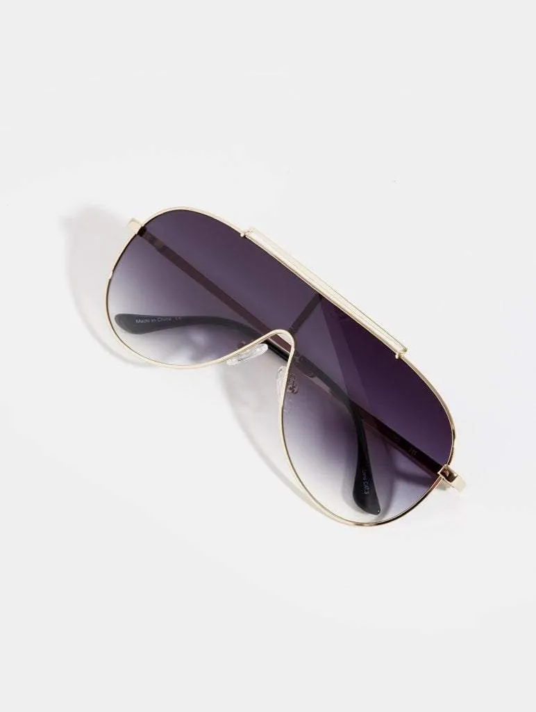 Quay x JLo El Dinero Sunglasses in Gold Black Fade
