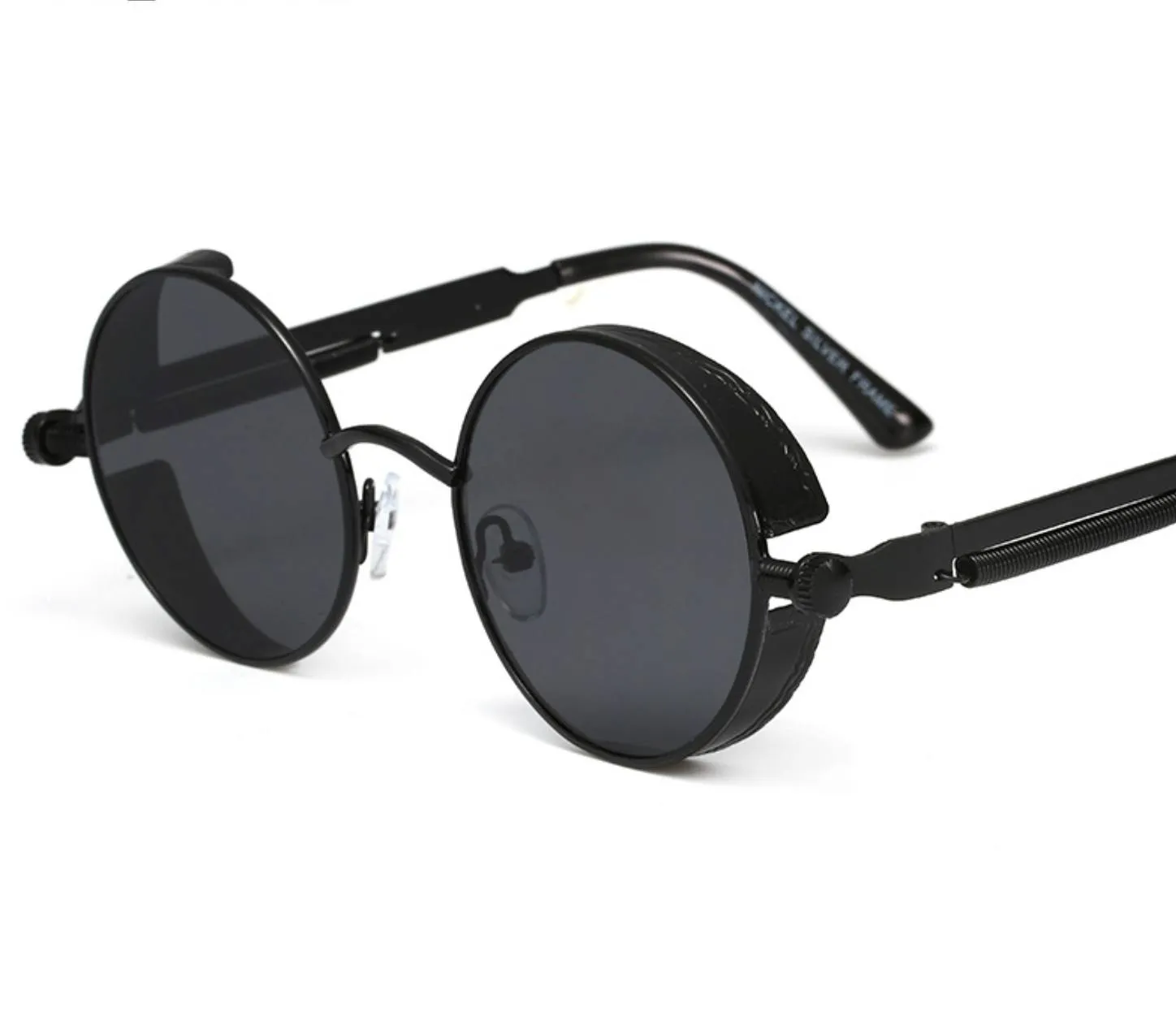 Retro Style Round Shape Sunglasses with Metal Frames