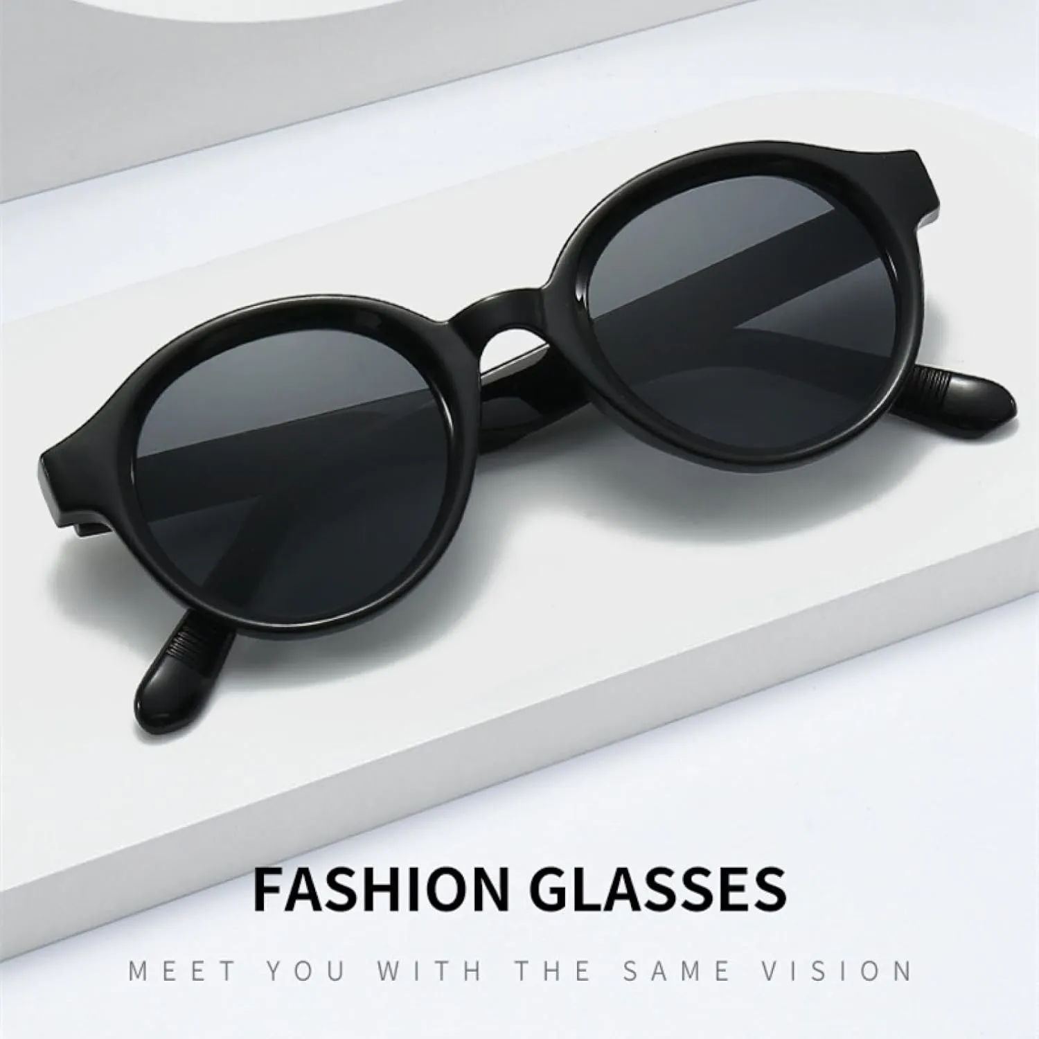 Round Fashion Sunglasses for Women Men Shades Rivets Vintage Eyewear