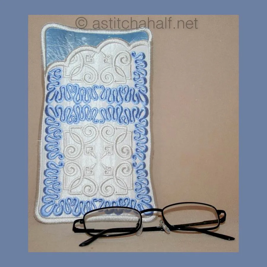 Simple Battenberg Eyeglass Case