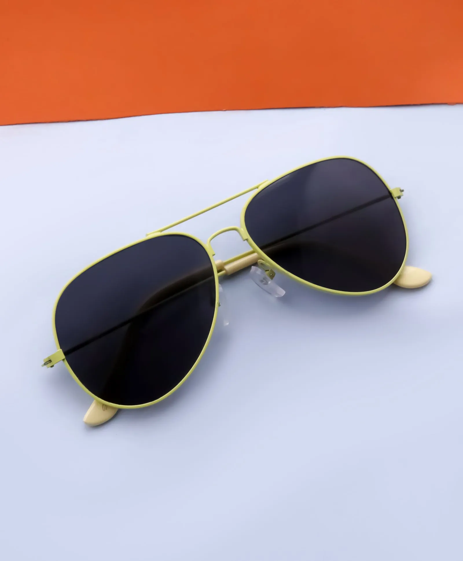 Spiky Aviator UV Protected Sunglass