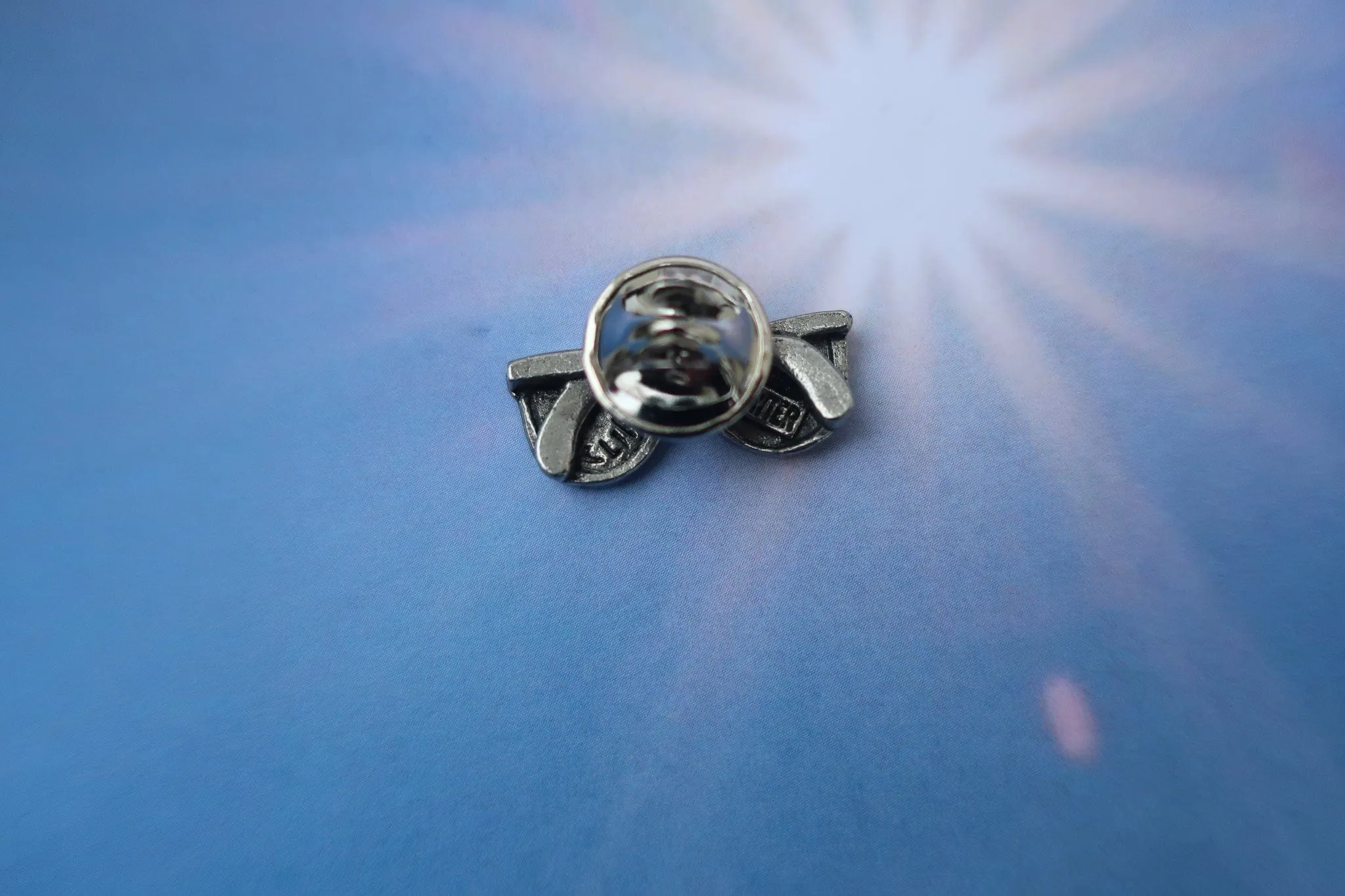 Sunglasses Lapel Pin