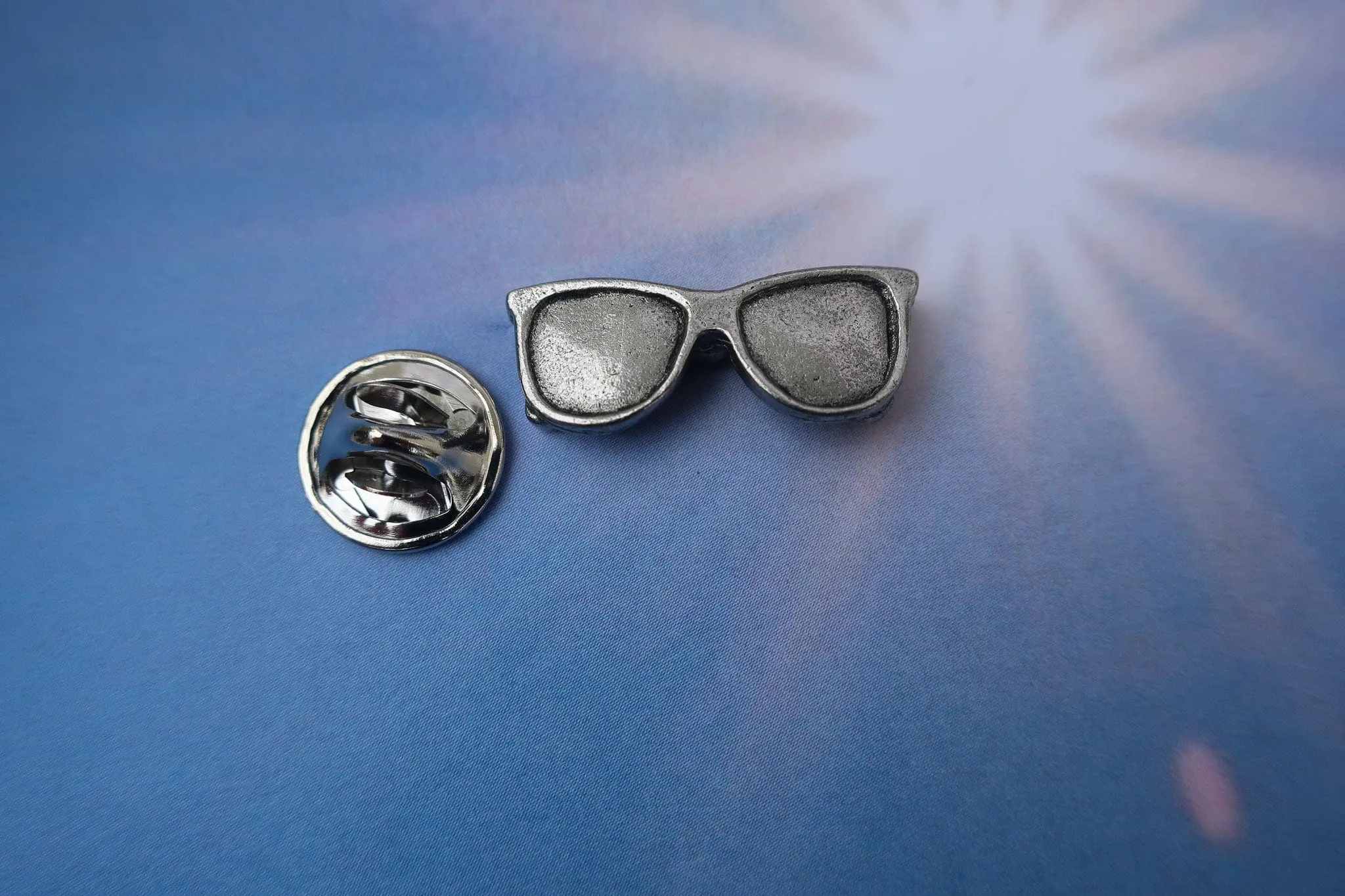 Sunglasses Lapel Pin