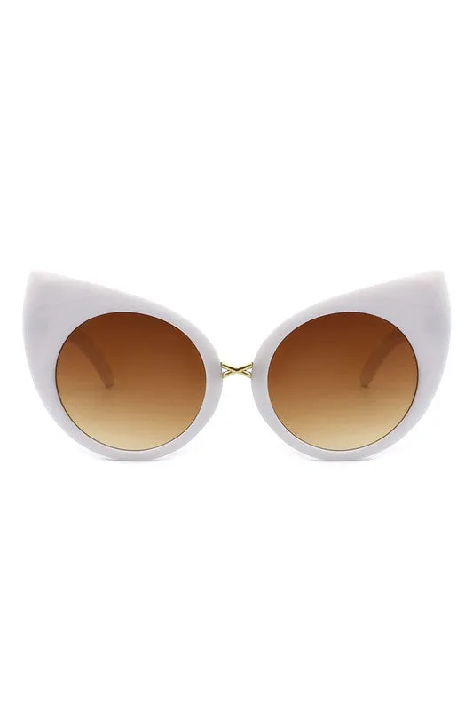 Ultra High-Point Retro 50s Women's Sunglasses UVA UVB Eye Protection Case Included