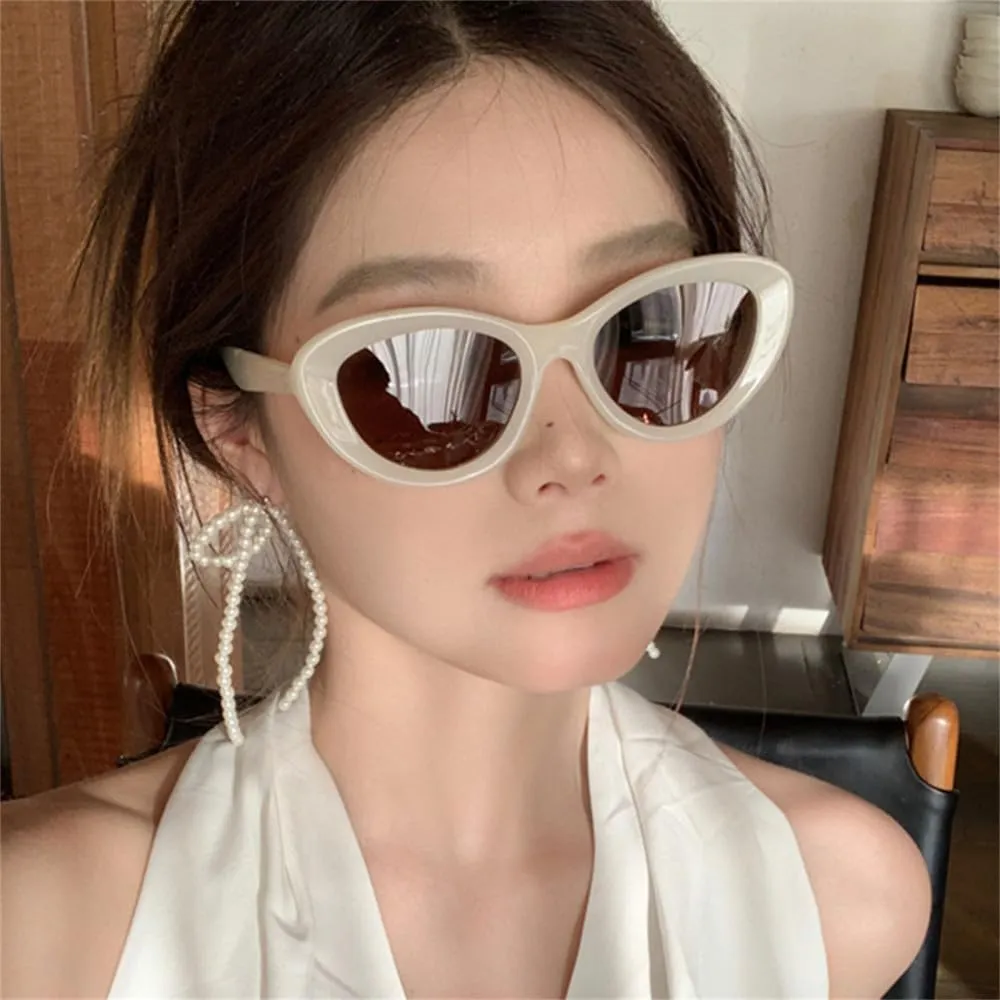UV400 Sunglasses for Women Cat Eye Retro Sunglasses Vintage Small Frame Eyewear Sun Glasses