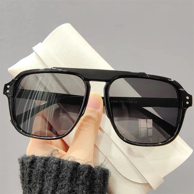 VAIGE Vintage Oversized Sunglasses - Chic Black Frames with UV400 Protection