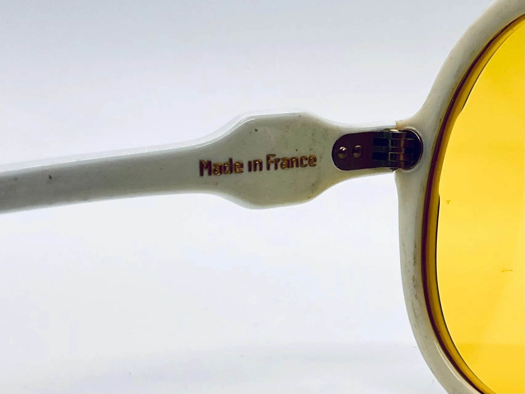 Vintage 1970s Emilio Pucci Sunglasses – NOS Pearl White with Muted Jade Accents, Original Solid Marigold Lenses-Made in France