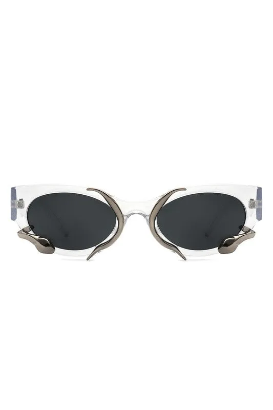 Women Round Snake Design Cat Eye Sunglasses