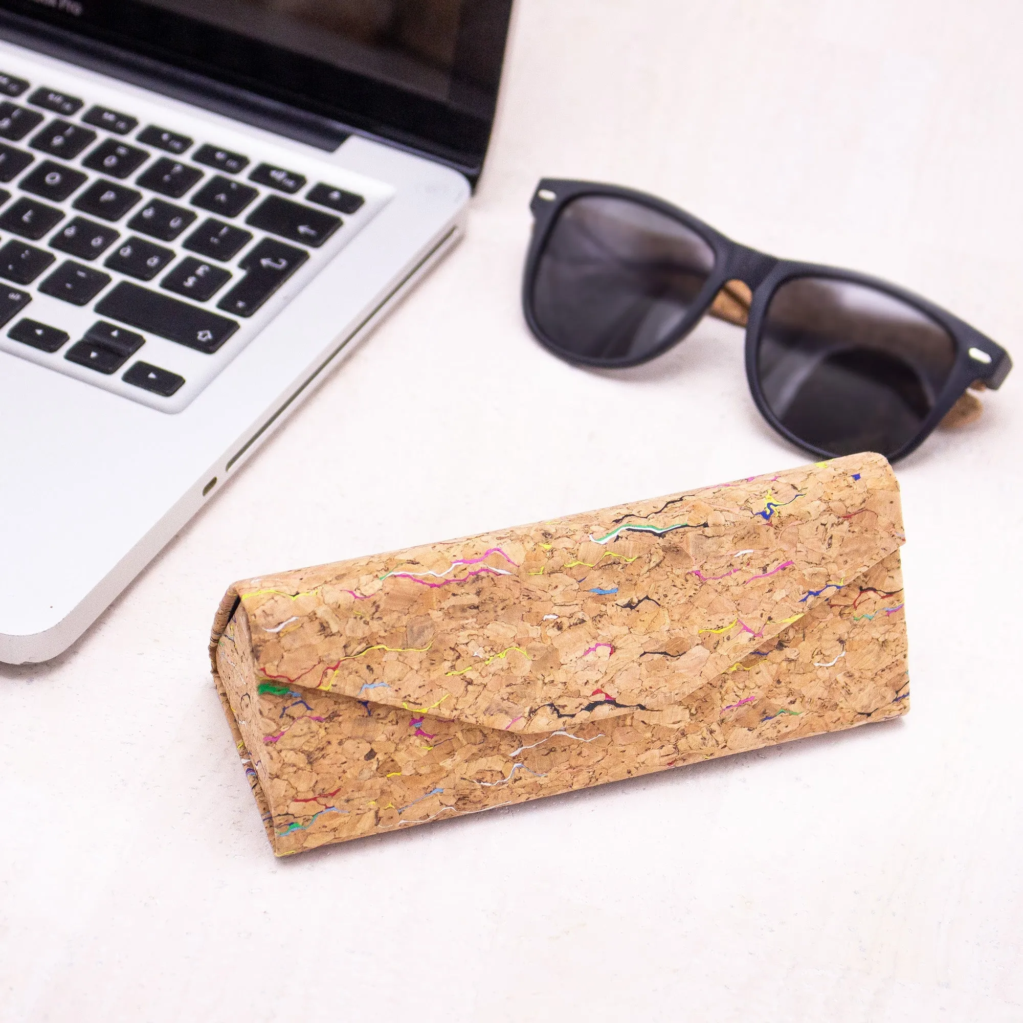 Women's Cork Sunglasses with UV Protection (Including case) L-1070